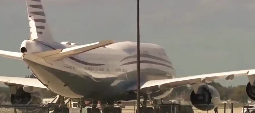 EE. UU. acepta avión de lujo regalado por Qatar para Trump
