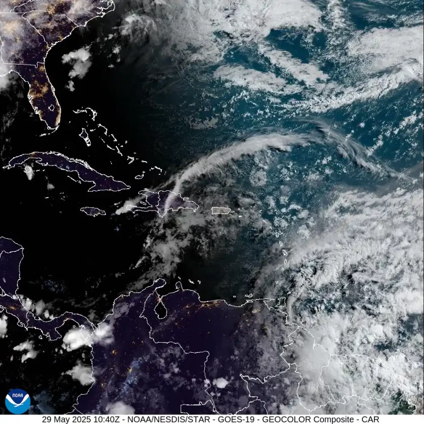 Chubascos y calor intenso este jueves en RD, según Indomet