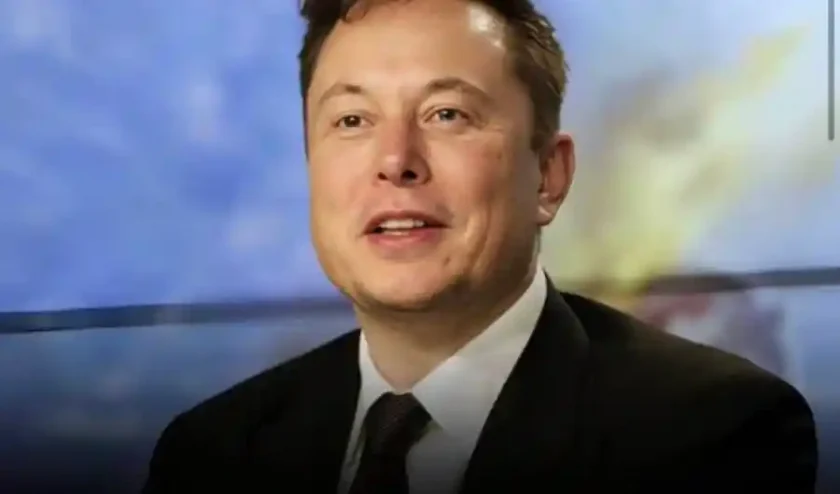 Musk planea reducir su gasto político