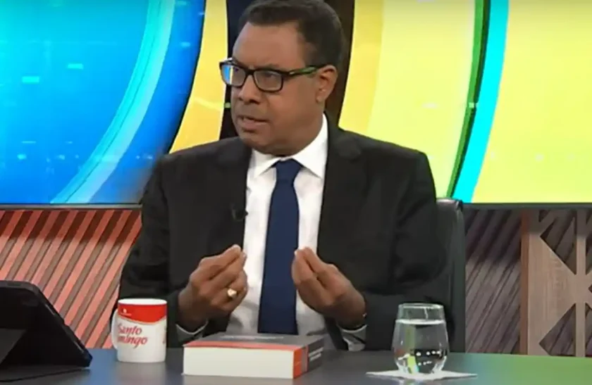 Reforma a la ley de libertad de expresión: Debate en RD