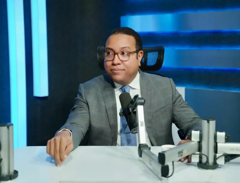 José Eliseo Almánzar urge crear Instituto de Estudios Haitianos ante crisis prolongada