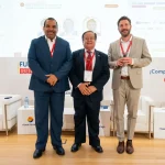 Edward Veras, director ejecutivo de la CNE, explicando la estrategia energética de República Dominicana en el Future Energy Summit Iberia 2025.