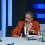 Mescyt entrega hasta 8,000 becas nacionales al año