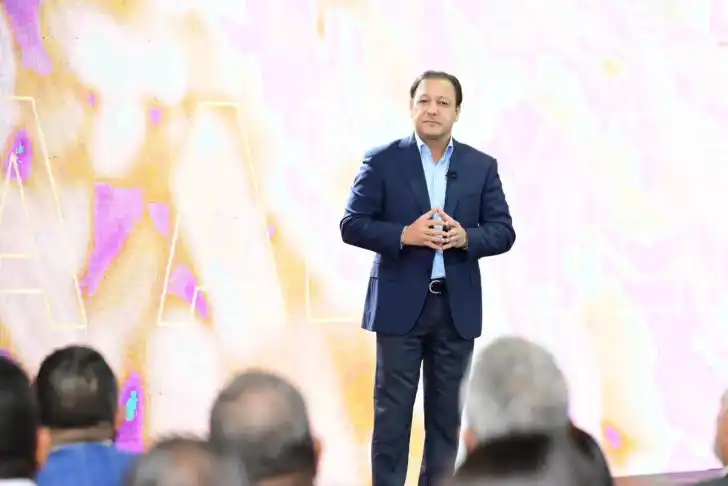 Abel Martínez: “Turnos laborales sin planificación” Abel Martínez: “Turnos laborales sin planificación”