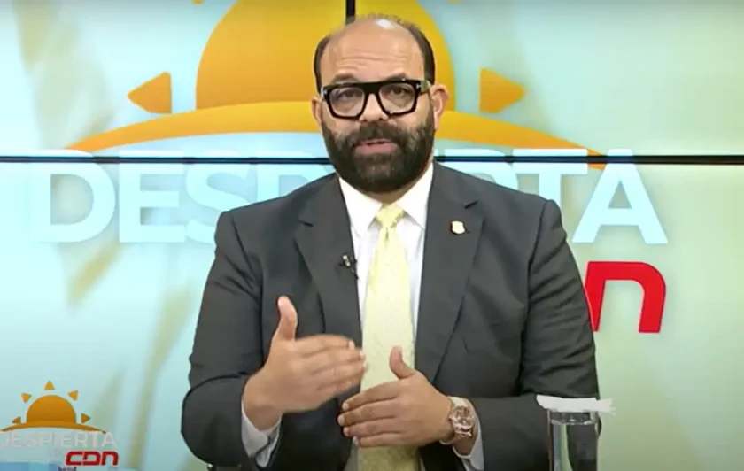 Félix Portes anuncia demanda contra el Estado por tragedia del Jet Set