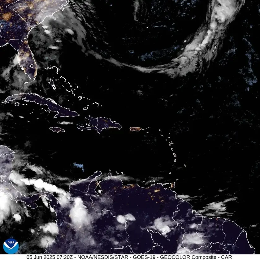 Temperaturas calurosas y chubascos locales, según Indomet