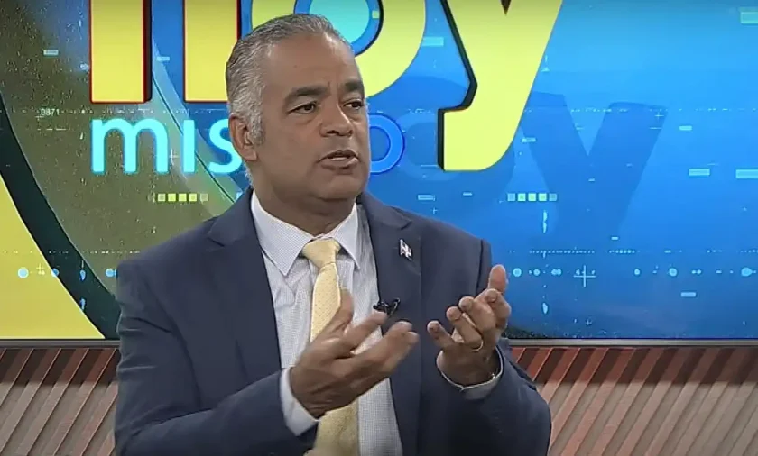 Joel Santos: reformas mineras, energéticas e hidrocarburos