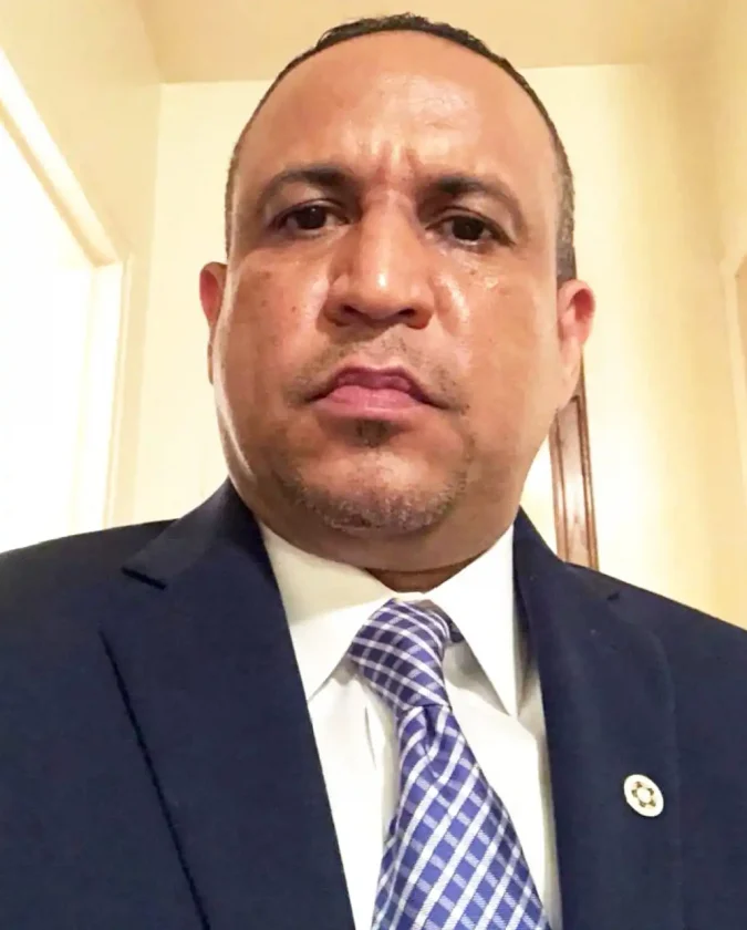 José Fernández alerta sobre impacto del impuesto de Trump a las remesas