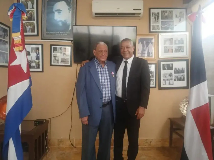 Ante una distinción