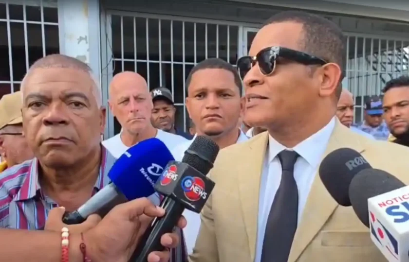 FETRANRENO denuncia allanamiento ilegal en Santiago; acusan a CECCOM y PGR de incautar combustible y violar acuerdos con Intrant e Industria y Comercio.