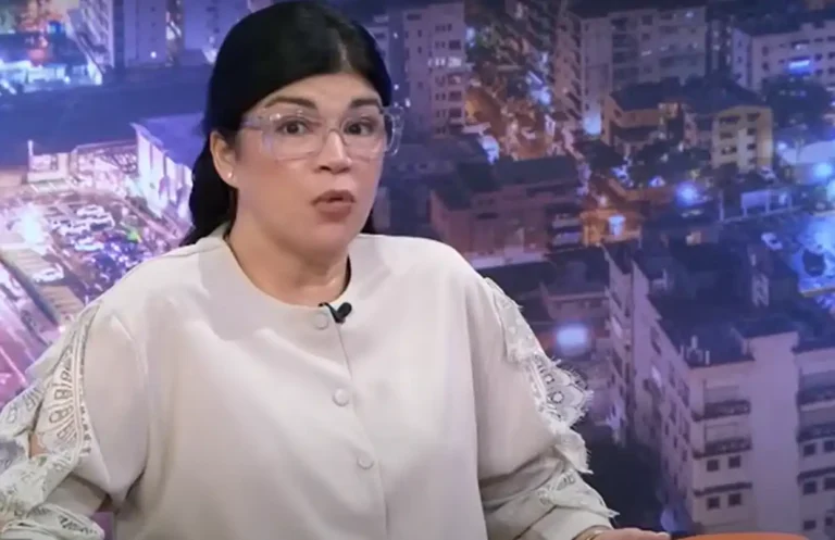 Ana Simó rompe esquemas: "El like no es infidelidad, pero lo que viene después, sí"