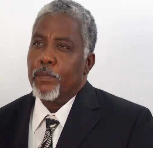 Fallece Arcadio Vargas Evertz, periodista y escritor de fuerte legado crítico en Santiago