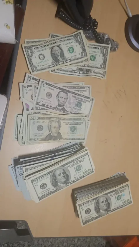 DGA intercepta +US$40 000 ocultos con rayos X en AILA DGA intercepta +US$40 000 ocultos con rayos X en AILA