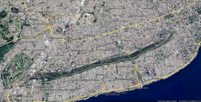 Santo Domingo debe proteger sus áreas verdes ante el auge urbano Santo Domingo debe proteger sus áreas verdes ante el auge urbano