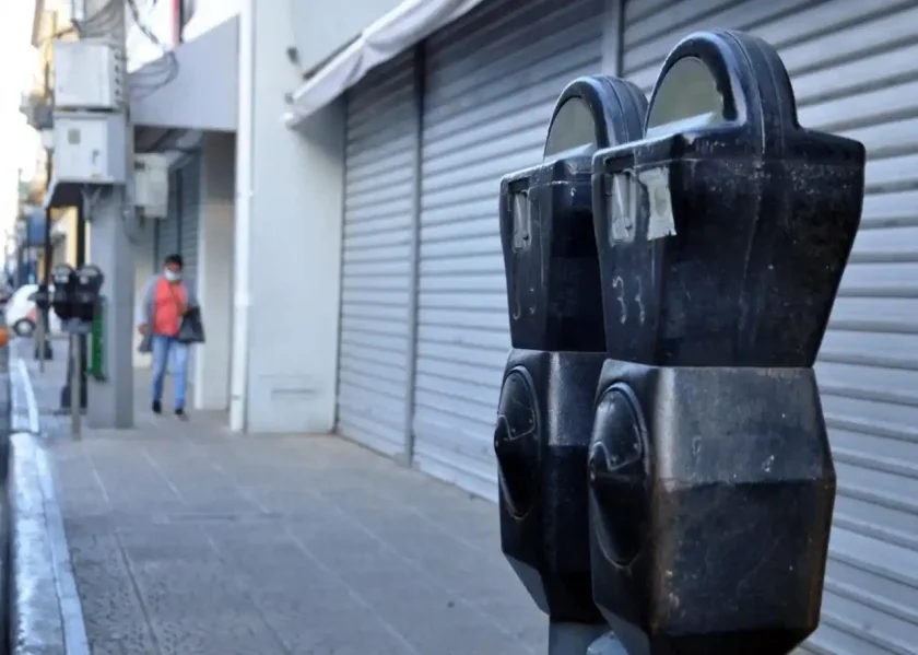 ASECENSA apoya reinstalar parquímetros en Santiago bajo un modelo legal y moderno. La medida busca organizar el tránsito y evitar abusos