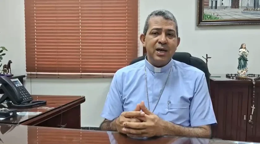 Obispo de La Vega exige acciones reales sobre presa Guaigüí