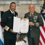 Almirante Alvin Holsey