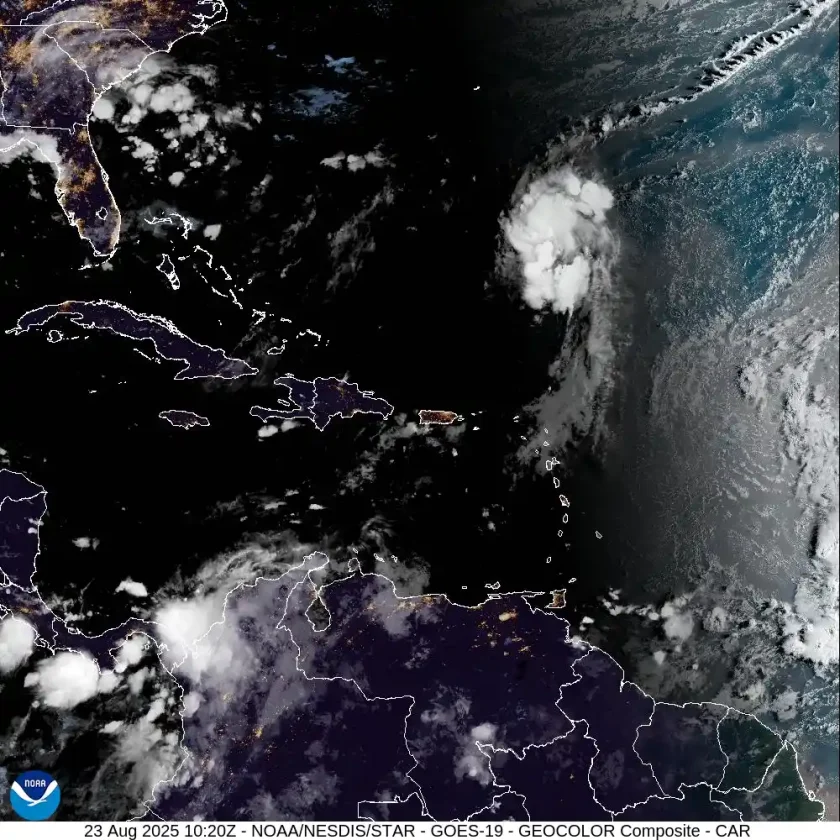 Onda tropical en RD: lluvias desde hoy y vigilancia ciclónica activa Onda tropical en RD: lluvias desde hoy y vigilancia ciclónica activa