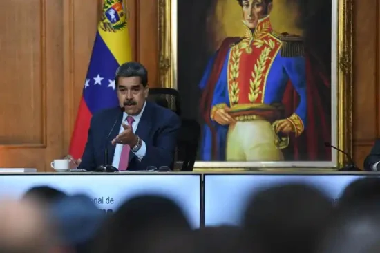 Maduro en la peor encrucijada de su vida, advierte experto en seguridad