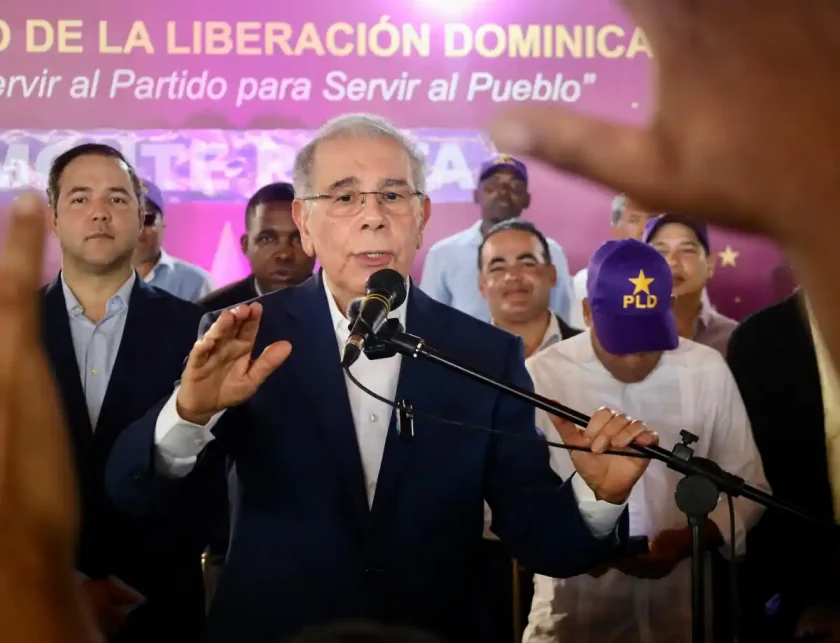 Danilo Medina: “Con el PLD se vivía mejor”; PLD apunta a repunte Danilo Medina: “Con el PLD se vivía mejor”; PLD apunta a repunte