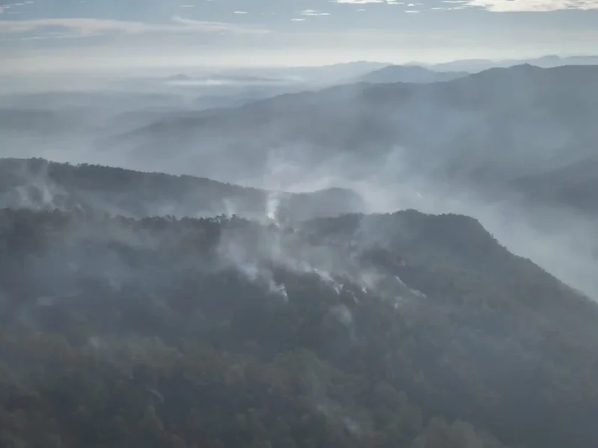 Medio Ambiente informa que incendio en Loma del Oro quedó totalmente liquidado Medio Ambiente informa que incendio en Loma del Oro quedó totalmente liquidado