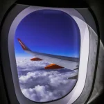 EE.UU. exigirá depósito de hasta 15,000 dólares a turistas de países con alta tasa de estadía irregular