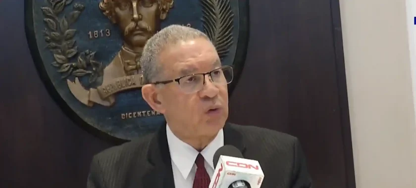 Instituto Duartiano exige sanciones por presunto ultraje al Himno Nacional en Santo Domingo