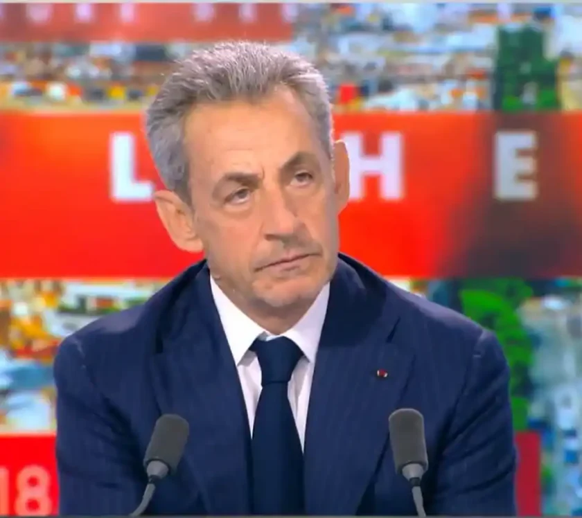 Expresidente francés Sarkozy condenado a cinco años de cárcel