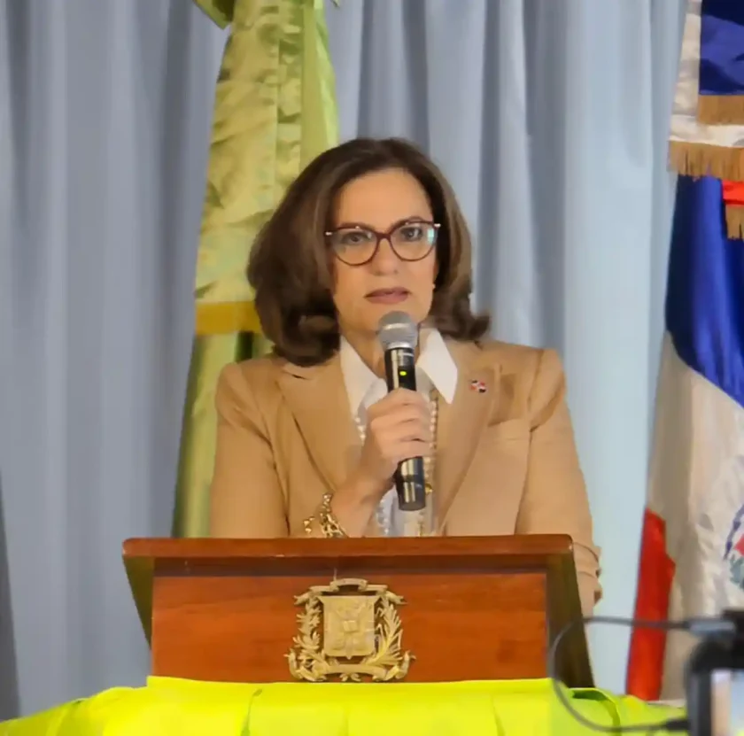 El Partido Verde Dominicano escoge a Angelita Peña como su nueva presidenta
