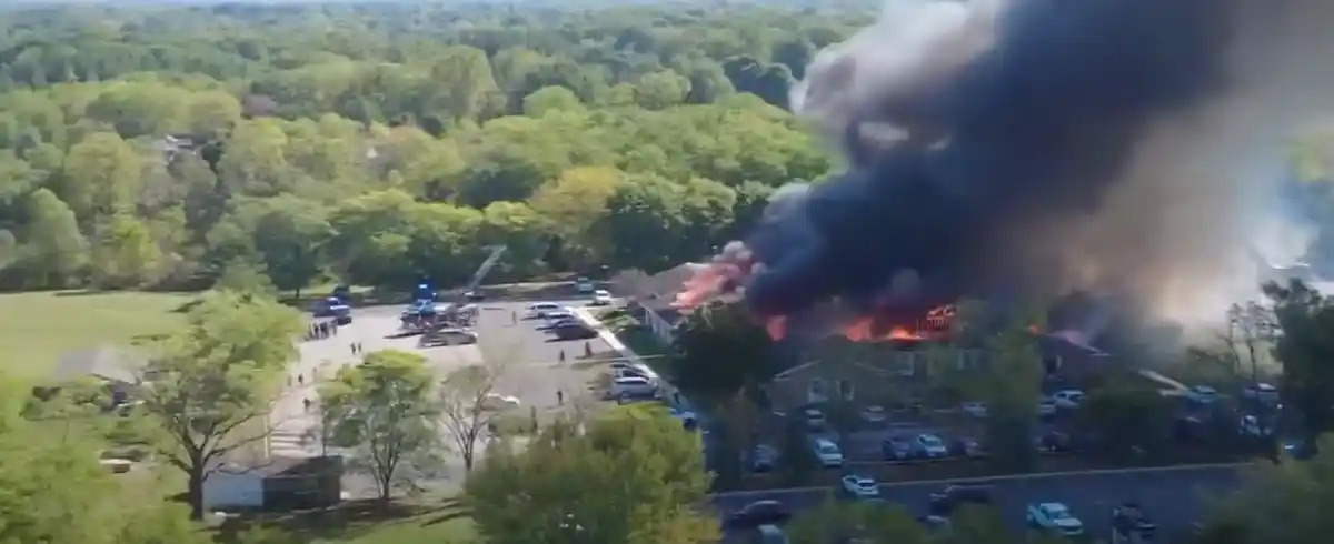 Tiroteo en iglesia de Michigan deja muertos y heridos
