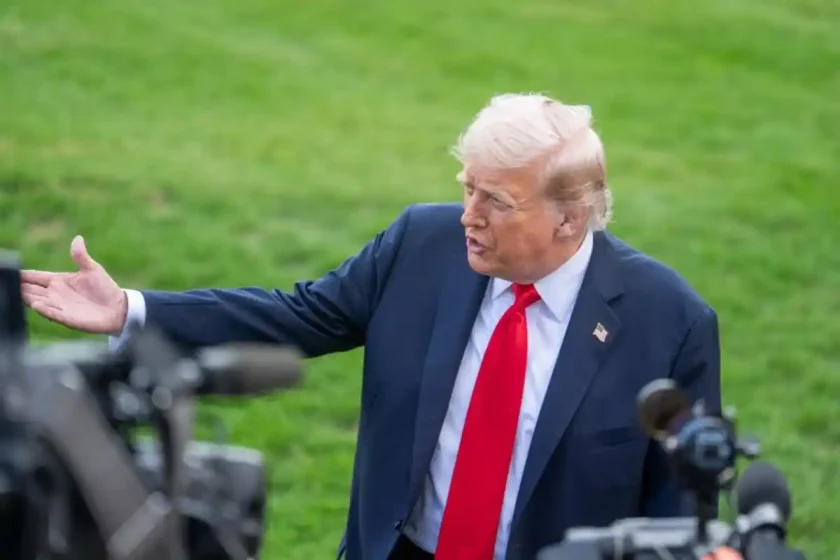 Trump sugiere expulsar a España de OTAN Trump sugiere expulsar a España de OTAN