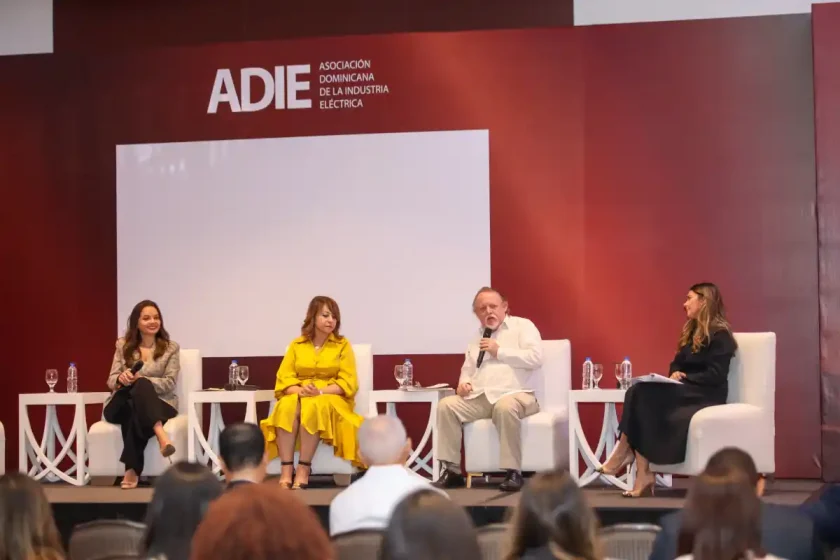 Transición energética en RD: reformas y confianza para atraer inversión Transición energética en RD: