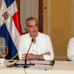 Abinader suspende docencia y labores por tormenta Melissa en RD