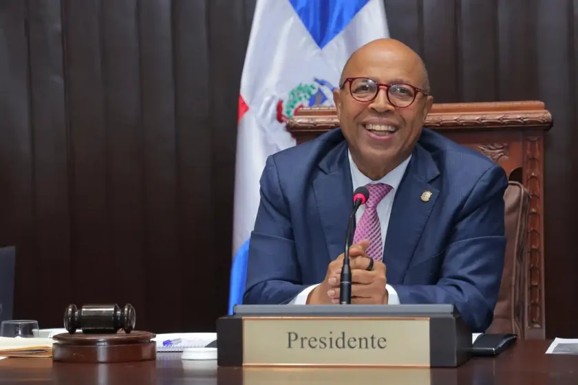 Pacheco respalda conducta de Bray Vargas y revela tratamiento médico personal