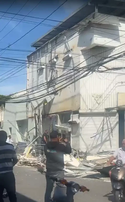 Desplome fachada Banreservas Salcedo: Las claves del derrumbe Desplome fachada Banreservas Salcedo: Las claves del derrumbe