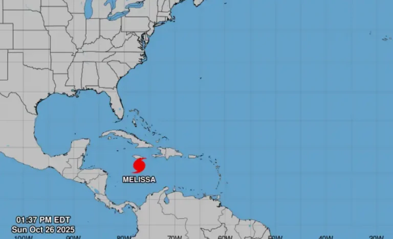 Melissa sigue en categoría 4: lluvias causarán deslizamientos