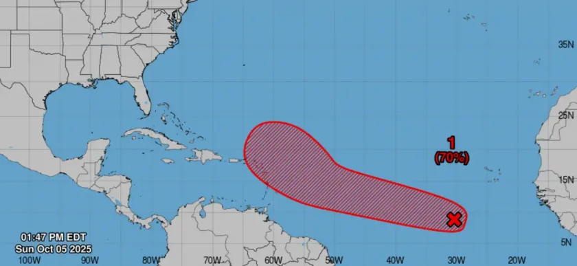 Centro Nacional de Huracanes vigila sistema tropical en el Atlántico que podría desarrollarse esta semana sistema tropical octubre