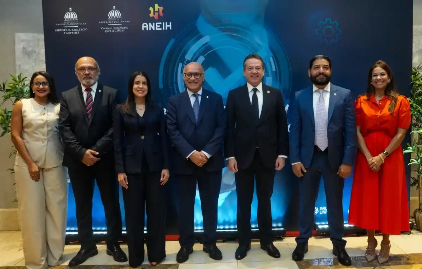 Calidad y competitividad: claves para el desarrollo productivo de República Dominicana Empresarios dominicanos impulsan la calidad y competitividad en los sectores productivos