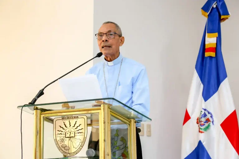 delicado estado de salud de monseñor Rafael Felipe Núñez