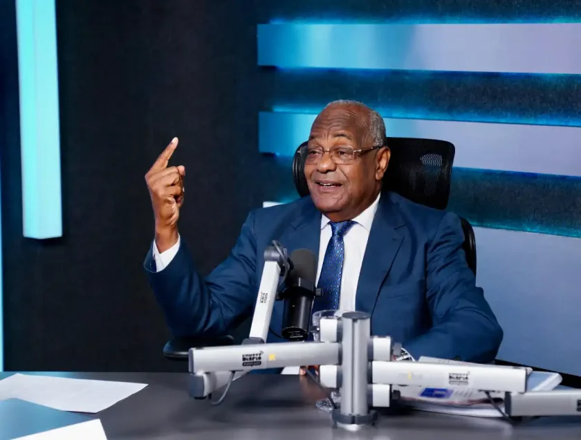 Cándido Mercedes critica protagonismo de expresidentes dominicanos