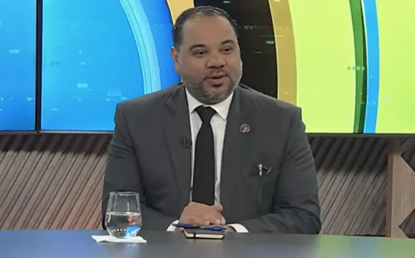 Pablo Ulloa destaca desafíos y logros del Defensor del Pueblo Pablo Ulloa destaca desafíos y logros del Defensor del Pueblo