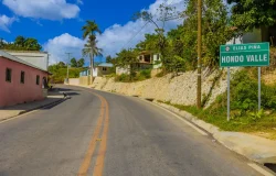 Abinader inaugura carretera El Cercado–Hondo Valle