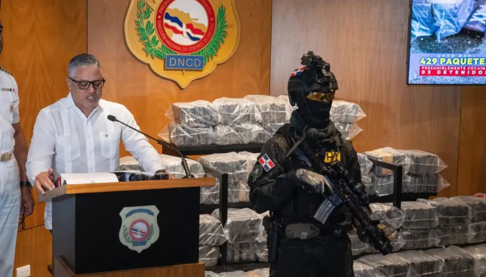 Confiscan 429 paquetes de cocaína en operativo en Baní