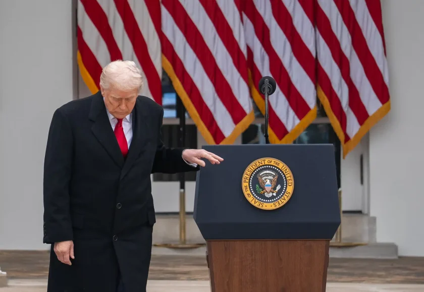 John Bolton: Trump decide sin pensar en EE.UU.