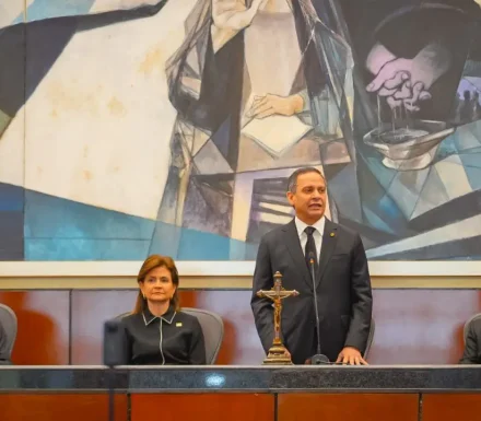 Henry Molina: Poder Judicial fuerte y Constitución