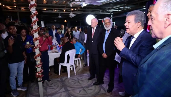 Leonel Fernández califica 2025 como “un año horrible” en RD