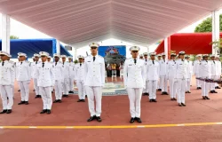 Presidente Abinader encabeza graduación de cadetes FARD