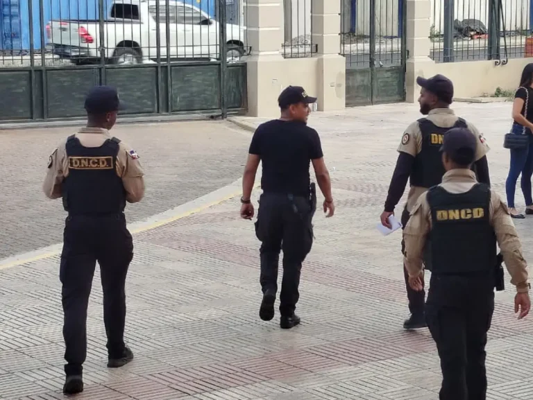 Arrestos DNCD 2025: Ministerio Público desmantela red de narcotráfico en el Aeropuerto del Cibao