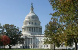 Senado de EEUU aprueba proyecto de ley de autorización de defensa de 901.000 millones de dólares para 2026