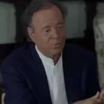 Julio Iglesias niega acusaciones de abuso sexual mientras avanza investigación en España